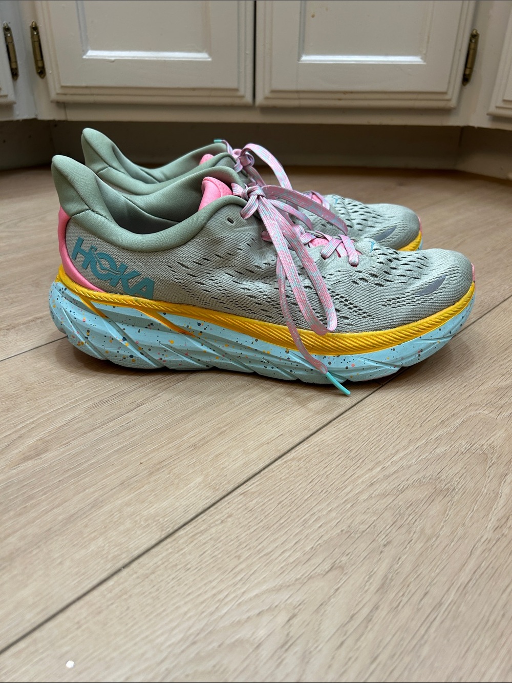 Hoka Clifton 8 x Free People in Seaweed Greentea Pink Women's 8.5D